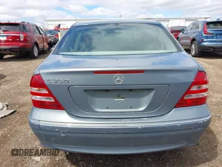 2006 Mercedes-Benz C 230 Sport с VIN WDBRF56H16F737289, выставлен на аукционе IAAI как лот 42042829 с пробегом 147 722 миль миль и . История ставок и продаж доступна на DreamBid. Изображение 17.