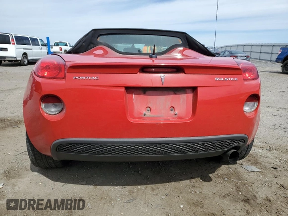 2008 Pontiac Solstice z VIN 1G2MB35B88Y107998, wystawiony jako Copart lot #49872315 z przebiegiem 70 788 mil mil oraz Czysty tytuł • Clean title. Historia ofert i sprzedaży dostępna na DreamBid. Obrazek 6.