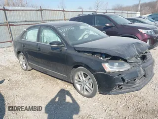 2017 Volkswagen Jetta SEL z VIN 3VWL17AJ5HM406727, wystawiony jako IAAI lot #41779192 z przebiegiem 41 215 mil mil oraz . Historia ofert i sprzedaży dostępna na DreamBid. Obrazek 1.