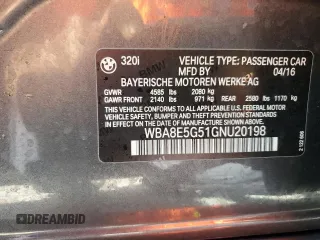 2016 BMW 3 Series 320i xDrive z VIN WBA8E5G51GNU20198, wystawiony jako Copart lot #74358924 z przebiegiem Nie podano mil oraz Nie do naprawy • Non repairable. Historia ofert i sprzedaży dostępna na DreamBid. Obrazek 13.
