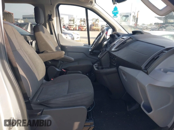 2018 Ford Transit Passenger XL with VIN 1FBZX2YM0JKA70128, listed as a IAAI auction lot 42379000 with 125,309 mi miles and . Bid and sale history available at DreamBid. Image 5.