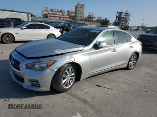 2015 Infiniti Q50 Premium z VIN JN1BV7AP5FM339145, wystawiony jako Copart lot #59925625 z przebiegiem 152 396 mil mil oraz Czysty tytuł • Clean title. Historia ofert i sprzedaży dostępna na DreamBid. Obrazek 1.