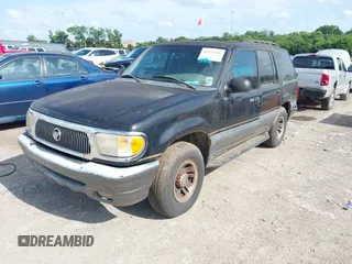 1998 Mercury Mountaineer z VIN 4M2ZU55PXWUJ48618, wystawiony jako IAAI lot #42525391 z przebiegiem 287 744 mil mil oraz . Historia ofert i sprzedaży dostępna na DreamBid. Obrazek 2.