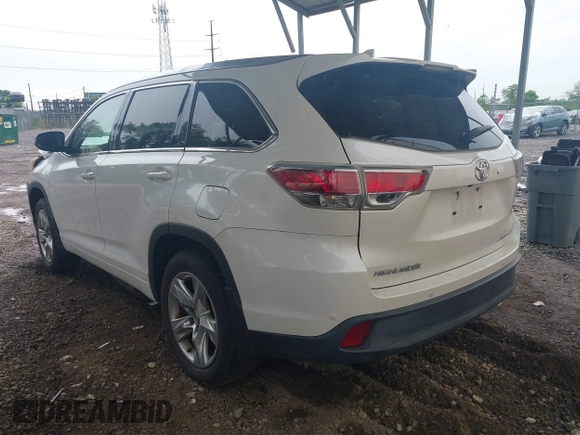 2015 Toyota Highlander Limited with VIN 5TDDKRFH5FS074839, listed as a IAAI auction lot 42280474 with 90,178 mi miles and . Bid and sale history available at DreamBid. Image 3.