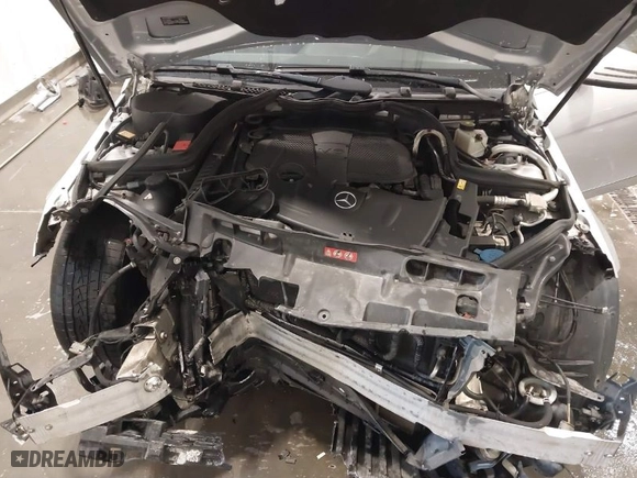 2013 Mercedes-Benz C-Class C 300 Sport with VIN WDDGF8AB4DR280489, listed as a IAAI auction lot 41828082 with 152,344 mi miles. Bid and sale history available at carsss.com. Image 10.