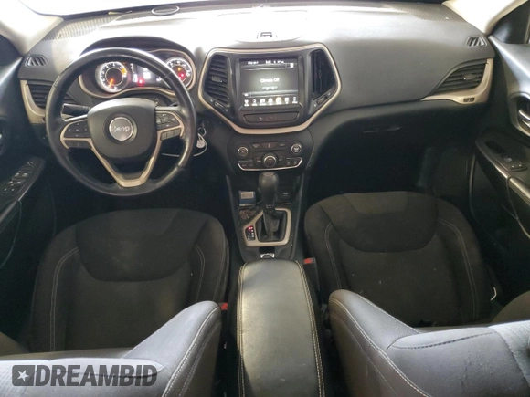 2017 Jeep Cherokee Latitude with VIN 1C4PJLCB9HW535816, listed as a Copart auction lot 52905295 with 61,648 mi miles and Clean Title. Bid and sale history available at DreamBid. Image 8.