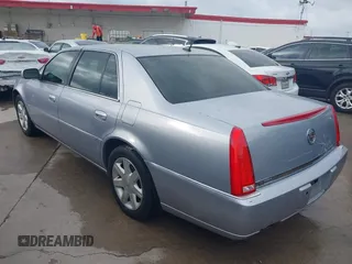 2006 Cadillac DTS w/1SC with VIN 1G6KD57Y06U193325, listed as a IAAI auction lot 42132788 with 107,472 mi miles. Bid and sale history available at carsss.com. Image 3.