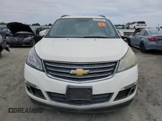 2015 Chevrolet Traverse LT z VIN 1GNKVHKD0FJ321197, wystawiony jako Copart lot #53737015 z przebiegiem Nie podano mil oraz Czysty tytuł • Clean title. Historia ofert i sprzedaży dostępna na DreamBid. Obrazek 5.