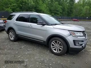 2017 Ford Explorer XLT with VIN 1FM5K7D81HGE13097, listed as a Copart auction lot 55858215 with 98,032 mi miles and Salvage title. Bid and sale history available at DreamBid. Image 4.
