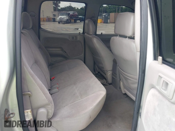 2003 Toyota Tacoma PreRunner z VIN 5TEGN92N13Z295384, wystawiony jako IAAI lot #42406105 z przebiegiem 194 171 mil mil oraz . Historia ofert i sprzedaży dostępna na DreamBid. Obrazek 8.