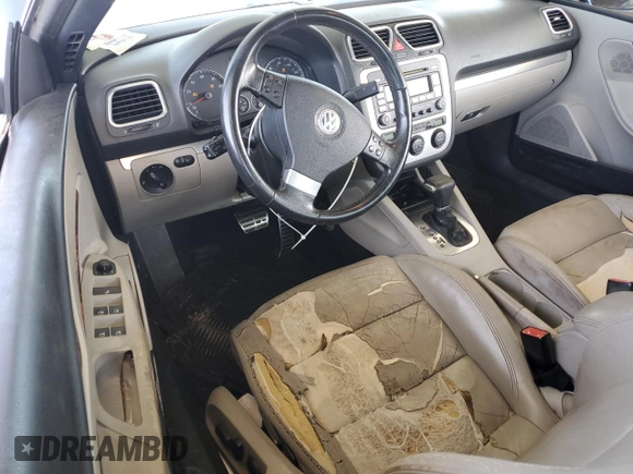 2007 Volkswagen Eos 2.0T with VIN WVWDA71FX7V044241, listed as a Copart auction lot 71100934 with 155,308 mi miles and Salvage Title. Bid and sale history available at DreamBid. Image 8.