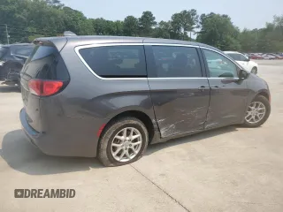2017 Chrysler Pacifica Touring with VIN 2C4RC1DG3HR572046, listed as a Copart auction lot 59310095 with 147,796 mi miles and Salvage title. Bid and sale history available at DreamBid. Image 3.