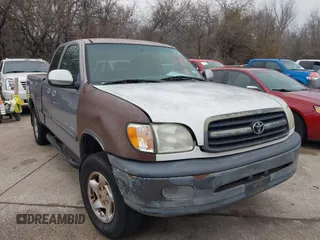 2001 Toyota Tundra SR5 with VIN 5TBRN34181S167596, listed as a IAAI auction lot 41563622 with Not Provided miles and . Bid and sale history available at DreamBid. Image 6.