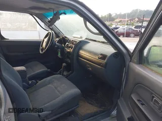 2002 Nissan Xterra XE with VIN 5N1ED28Y82C571264, listed as a IAAI auction lot 42580136 with 278,941 mi miles and . Bid and sale history available at DreamBid. Image 5.