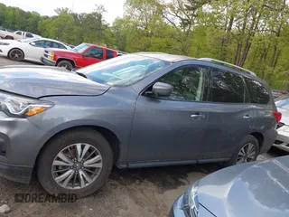 2018 Nissan Pathfinder SL with VIN 5N1DR2MN2JC641929, listed as a IAAI auction lot 42007326 with 176,024 mi miles. Bid and sale history available at carsss.com. Image 14.