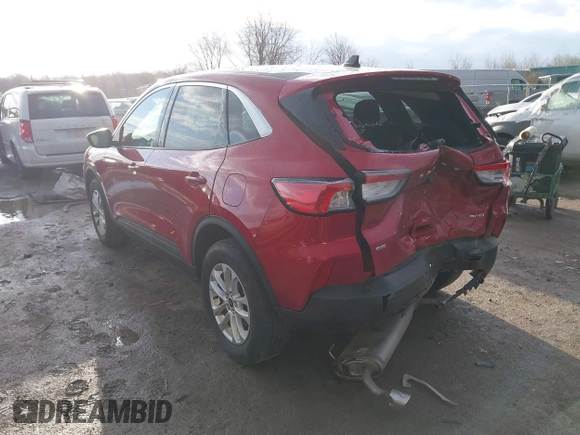2020 Ford Escape SE with VIN 1FMCU9G61LUC63140, listed as a IAAI auction lot 41836607 with 36,563 mi miles. Bid and sale history available at carsss.com. Image 3.