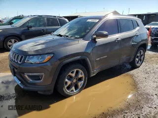 2017 Jeep Compass Limited z VIN 3C4NJDCB6HT628599, wystawiony jako Copart lot #57140005 z przebiegiem 124 201 mil mil oraz Szkoda całkowita • Salvage title. Historia ofert i sprzedaży dostępna na DreamBid. Obrazek 1.