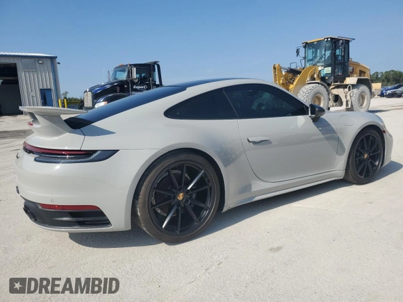 2024 Porsche 911 Carrera with VIN WP0AA2A9XRS210035, listed as a Copart auction lot 80861204 with 0 mi miles and Salvage Title. Bid and sale history available at carsss.com. Image 3.
