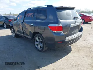 2011 Toyota Highlander Limited with VIN 5TDDK3EH4BS051707, listed as a IAAI auction lot 41913327 with Not provided miles and . Bid and sale history available at DreamBid. Image 3.