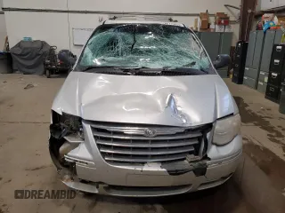 2006 Chrysler Town & Country LWB Limited with VIN 2A4GP64LX6R633051, listed as a Copart auction lot 86715234 with 248,493 mi miles and Salvage Title. Bid and sale history available at carsss.com. Image 5.