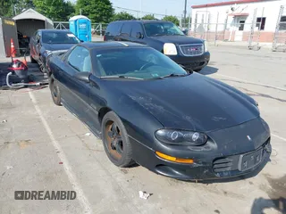 2002 Chevrolet Camaro Z28 z VIN 2G1FP22G022134223, wystawiony jako IAAI lot #42271773 z przebiegiem 125 164 mil mil oraz . Historia ofert i sprzedaży dostępna na DreamBid. Obrazek 1.