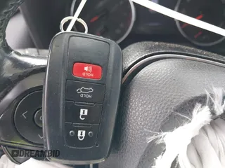 2019 Toyota RAV4 XLE with VIN JTMP1RFV2KD021348, listed as a IAAI auction lot 42198925 with 130,838 mi miles and . Bid and sale history available at DreamBid. Image 11.