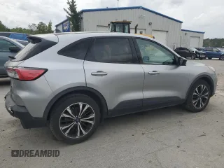 2021 Ford Escape SE with VIN 1FMCU0G63MUA99659, listed as a Copart auction lot 49496785 with 47,911 mi miles and Salvage Title. Bid and sale history available at carsss.com. Image 3.