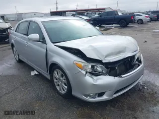 2011 Toyota Avalon with VIN 4T1BK3DB4BU379365, listed as a IAAI auction lot 41391732 with 160,563 mi miles. Bid and sale history available at carsss.com. Image 1.