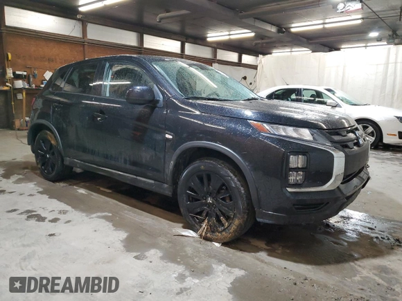 2023 Mitsubishi Outlander ES z VIN JA4ARUAU4PU013625, wystawiony jako Copart lot #52600135 z przebiegiem 33 660 mil mil oraz Szkoda całkowita • Salvage title. Historia ofert i sprzedaży dostępna na DreamBid. Obrazek 4.