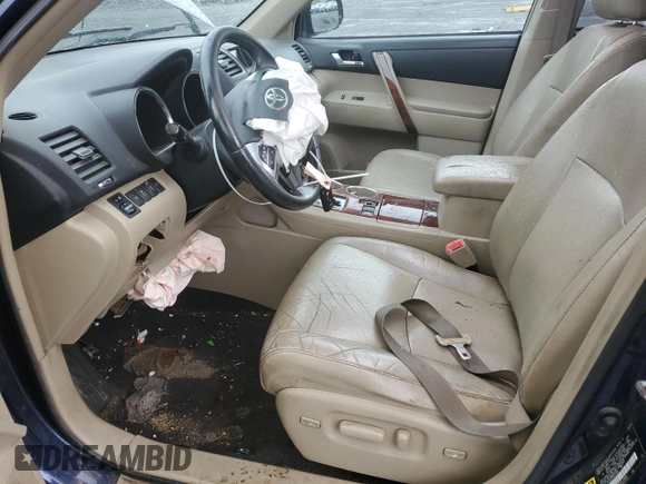 2011 Toyota Highlander Limited with VIN 5TDDK3EHXBS057897, listed as a Copart auction lot 55855835 with 167,060 mi miles and Salvage title. Bid and sale history available at DreamBid. Image 7.