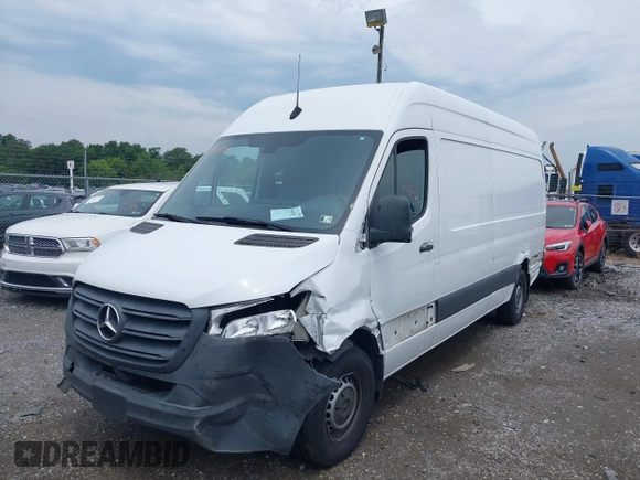 2020 Mercedes-Benz Sprinter Cargo Cargo with VIN W1Y40CHYXLT034958, listed as a IAAI auction lot 39915952 with 182,384 mi miles and . Bid and sale history available at carsss.com. Image 17.