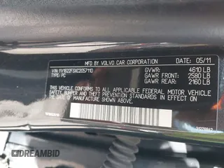 2012 Volvo S60 T5 with VIN YV1622FSXC2057110, listed as a IAAI auction lot 42122468 with 263,931 mi miles. Bid and sale history available at carsss.com. Image 9.