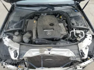 2017 Mercedes-Benz C 300 z VIN 55SWF4KB6HU195211, wystawiony jako Copart lot #58713615 z przebiegiem 87 742 mil mil oraz Szkoda całkowita • Salvage title. Historia ofert i sprzedaży dostępna na DreamBid. Obrazek 11.