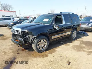 2008 Lincoln Navigator with VIN 5LMFU28538LJ21943, listed as a IAAI auction lot 41764473 with 116,431 mi miles. Bid and sale history available at carsss.com. Image 2.