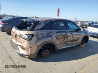 2021 Hyundai NEXO z VIN KM8J74A60MU014730, wystawiony jako Copart lot #87894385 z przebiegiem 35 203 mil mil oraz Szkoda całkowita • Salvage title. Historia ofert i sprzedaży dostępna na DreamBid. Obrazek 3.