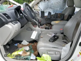 2011 Toyota Highlander Limited with VIN 5TDDK3EH2BS065699, listed as a Copart auction lot 57213085 with 250,015 mi miles and Salvage title. Bid and sale history available at DreamBid. Image 7.