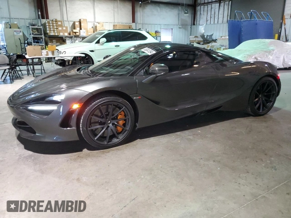 2021 McLaren 720S z VIN SBM14FCA4MW006331, wystawiony jako Copart lot #85341394 z przebiegiem 4552 mil mil oraz Szkody całkowita. Historia ofert i sprzedaży dostępna na DreamBid. Obrazek 1.