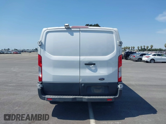 2016 Ford Transit Cargo with VIN 1FTYE1YM5GKB35426, listed as a IAAI auction lot 42402672 with 211,505 mi miles and . Bid and sale history available at DreamBid. Image 16.