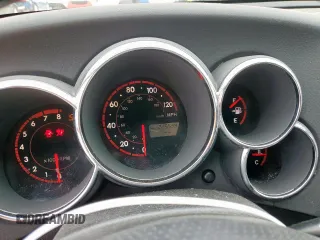 2006 Toyota Matrix STD z VIN 2T1KR32E66C559768, wystawiony jako Copart lot #58638015 z przebiegiem 225 534 mil mil oraz Tytuł czysty. Historia ofert i sprzedaży dostępna na DreamBid. Obrazek 9.