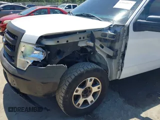 2014 Ford F-150 XL with VIN 1FTEX1CM4EFA59675, listed as a IAAI auction lot 42068873 with 205,342 mi miles. Bid and sale history available at carsss.com. Image 6.