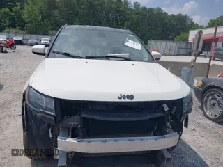 2019 Jeep Compass Latitude с VIN 3C4NJDBB6KT741137, выставлен на аукционе IAAI как лот 42393116 с пробегом 55 684 миль миль и . История ставок и продаж доступна на DreamBid. Изображение 12.