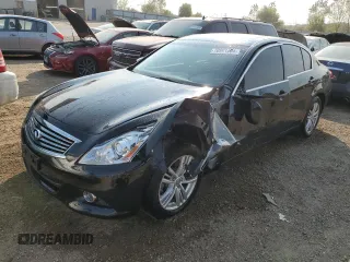 2015 Infiniti Q40 with VIN JN1CV6AR4FM523167, listed as a Copart auction lot 70991404 with 119,103 mi miles and Salvage Title. Bid and sale history available at carsss.com. Image 1.