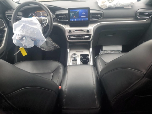 2022 Ford Explorer XLT with VIN 1FMSK7DH6NGB58610, listed as a Copart auction lot 44392125 with 20,190 mi miles and Salvage Title. Bid and sale history available at carsss.com. Image 8.