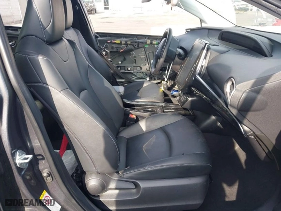 2021 Toyota Prius Prime LE with VIN JTDKAMFP5M3194093, listed as a IAAI auction lot 41240813 with 102,635 mi miles. Bid and sale history available at carsss.com. Image 5.