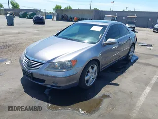 2008 Acura RL Technology z VIN JH4KB16688C004035, wystawiony jako IAAI lot #42247296 z przebiegiem 182 548 mil mil oraz . Historia ofert i sprzedaży dostępna na DreamBid. Obrazek 2.