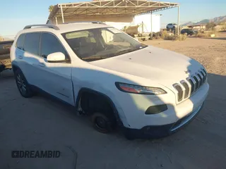 2017 Jeep Cherokee Limited with VIN 1C4PJLDB0HW526582, listed as a IAAI auction lot 41175972 with 176,546 mi miles. Bid and sale history available at carsss.com. Image 1.