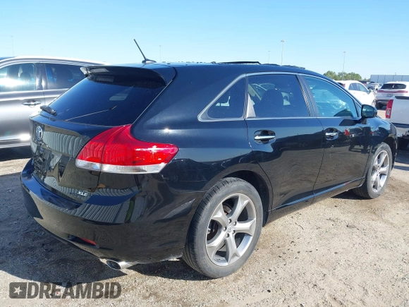 2012 Toyota Venza LE with VIN 4T3ZK3BB3CU050585, listed as a IAAI auction lot 41838121 with 124,596 mi miles. Bid and sale history available at carsss.com. Image 4.