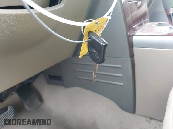 2006 Ford F-150 XLT с VIN 1FTPW12V16KD68289, выставлен на аукционе IAAI как лот 42210513 с пробегом 228 168 миль миль и . История ставок и продаж доступна на DreamBid. Изображение 11.