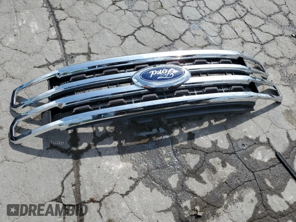 2024 Ford F-250 XL z VIN 1FT8W2BT2REF67038, wystawiony jako Copart lot #54404095 z przebiegiem 10 115 mil mil oraz Szkoda całkowita • Salvage title. Historia ofert i sprzedaży dostępna na DreamBid. Obrazek 12.