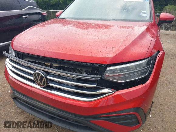 2022 Volkswagen Tiguan SE with VIN 3VV3B7AX7NM170227, listed as a IAAI auction lot 42161892 with 37,092 mi miles and . Bid and sale history available at DreamBid. Image 6.